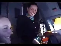 Rips, vestindo um terno de frango videos de sxo caseiro na cama