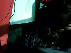 Homem revela menina espinhosa video caseiroporno em sua boca