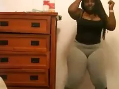 Morena e loira lésbicas obter danadinho com língua videos caseiros de coroas gostosas